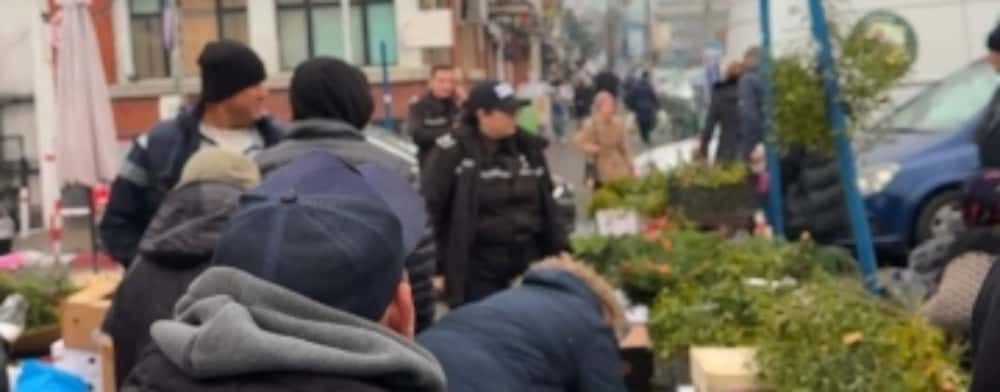 Primarul Ploieștiului, din nou ”la luptă” cu comercianții de pe platoul Halelor Centrale! Edilul acuză amenințări din partea acestora