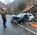 Accident pe DN1, în zona Sinaia. Trei autoturisme implicate într-o coliziune violentă