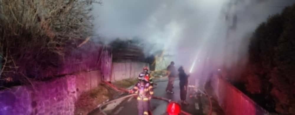 Tragedie în comuna Valea Doftanei! O femeie de 87 de ani a murit într-un incendiu