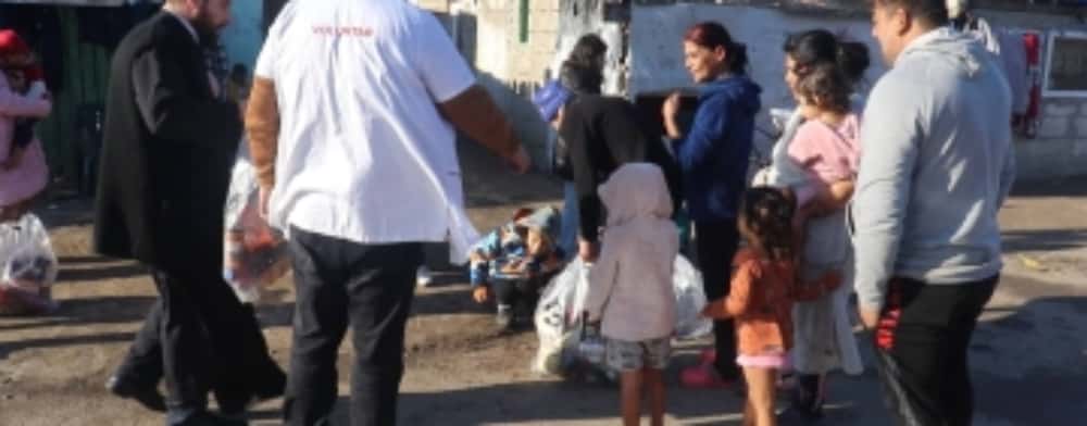 Mii de copii din Prahova, beneficiarii unei campanii umanitare organizate de voluntarii Paraclisului Catedralei Naționale