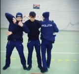 Program intensiv de pregătire pentru absolvenții Școlii de Poliție de la Câmpina repartizați Poliției Prahova