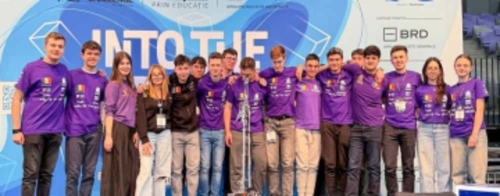 Echipa de robotică Ro2D2 de la Colegiul Național „Mihai Viteazul” Ploiești continuă să scrie istorie!
