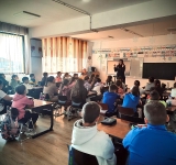 Ziua Internațională a Siguranței pe Internet, marcată în școli din Prahova. Polițiștii atrag atenția asupra pericolelor din online