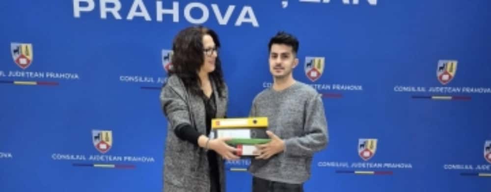 Consiliul Județean Prahova a înființat Ghișeul Unic pentru Eficiență Energetică și analizează primele dosare pentru voucherele de 5.000 de euro destinate panourilor fotovoltaice