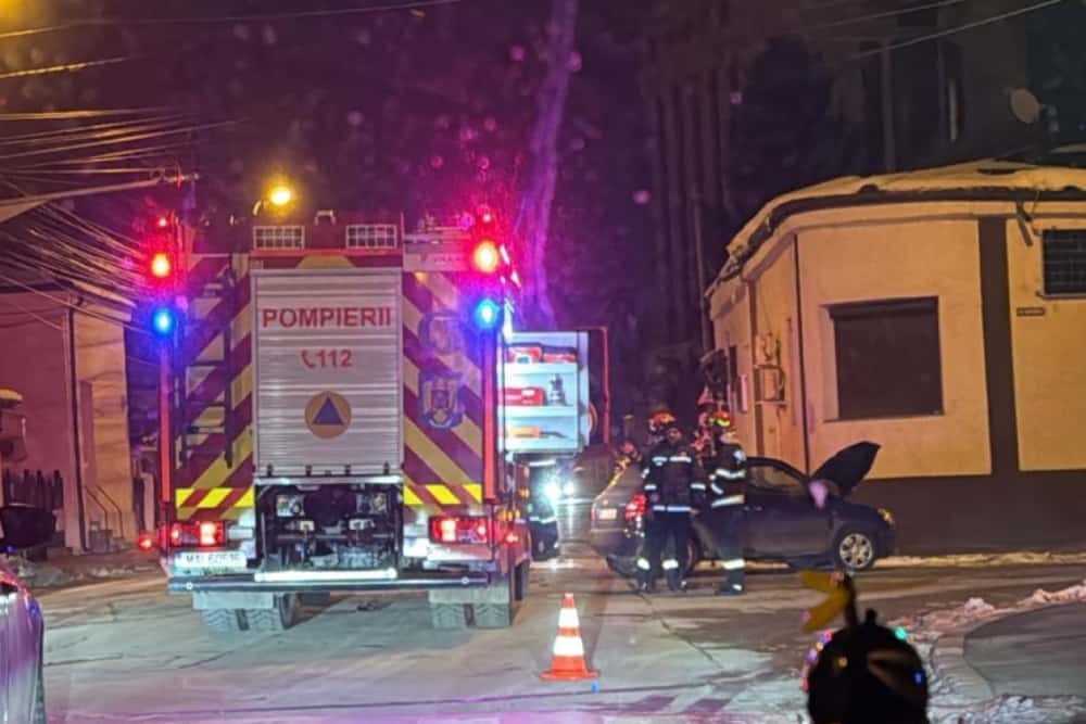 Ploiești/ Trei persoane rănite într-un accident produs la intersecția Rudului cu Plăieșilor
