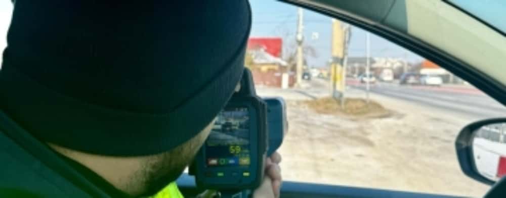 Polițiștii rutieri - în acțiune pe DN1, la Bănești