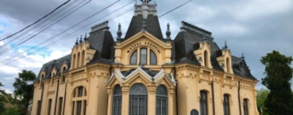 Muzeul Ceasului din Ploiești - o călătorie în timp, despre trecerea timpului