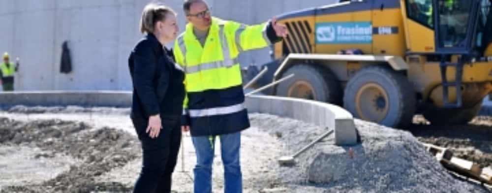 Lucrările la Centura orașului Comarnic avansează cu relocarea rețelelor și noi etape esențiale de execuție