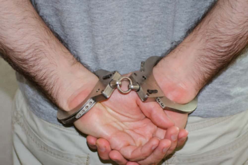 Un ploieștean s-a ales cu dosar penal după ce a furat 160 de baxuri de băutură