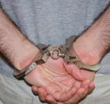 Un ploieștean s-a ales cu dosar penal după ce a furat 160 de baxuri de băutură