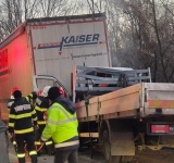 UPDATE/ Accident pe DN1, în Sinaia. Un șofer încarcerat se zbate între viață și moarte