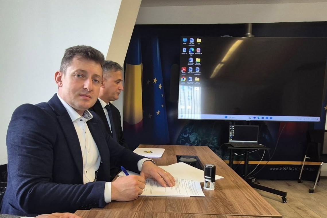 Energie solară pentru iluminat stradal și instituții publice, în comuna prahoveană Tătaru