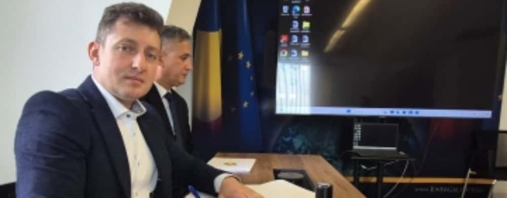 Energie solară pentru iluminat stradal și instituții publice, în comuna prahoveană Tătaru