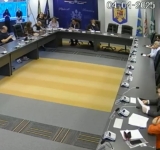 Ne paște o nouă criză a gunoaielor/ Direcția Juridică a Primăriei Ploiești refuză să reprezinte în instanță Consiliul Local, în disputa pe salubritate