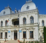 Suspiciuni de falsificare a unor autorizații de construire, la Primăria Câmpina. Ce spune primarul Irina Mihaela Nistor