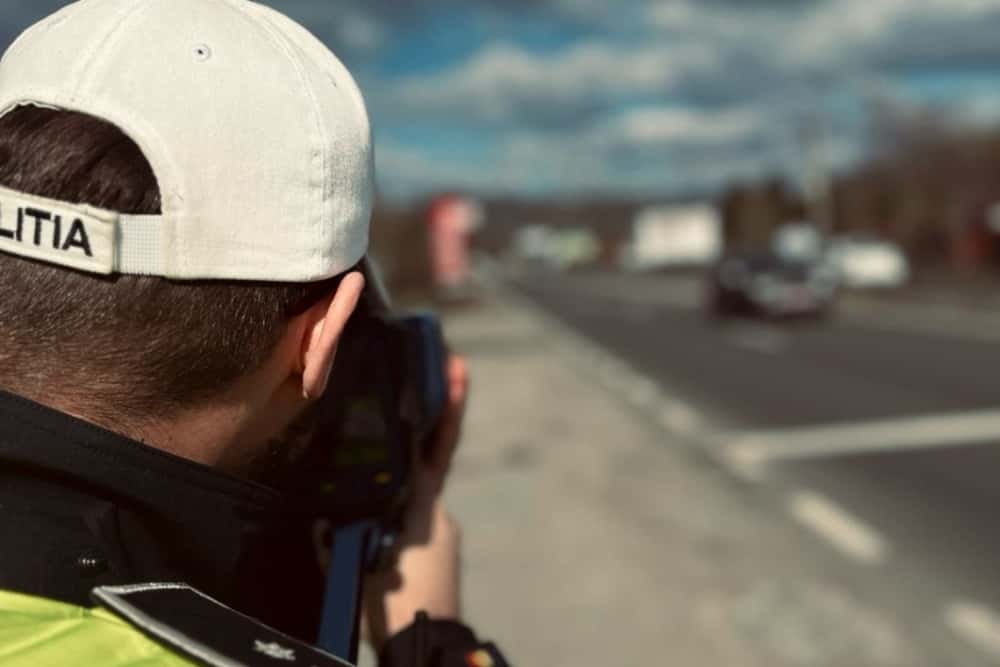 ”Maratonul” împotriva șoferilor vitezomani continuă, pe drumurile din Prahova