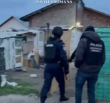 Hoți de echipamente electronice în valoare de 100.000 de euro, în vizorul polițiștilor prahoveni. Percheziții în Ploiești, Lipănești și Păulești