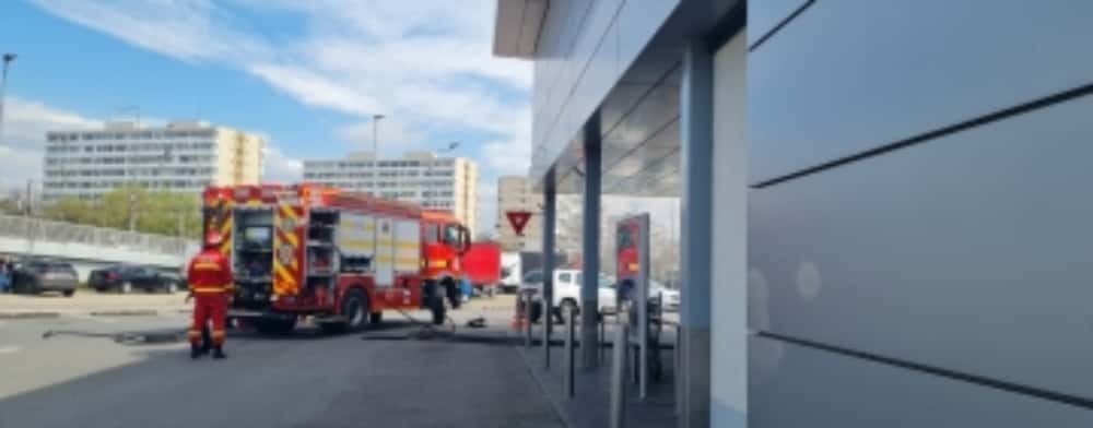 100 de persoane s-au autoevacuat dintr-un magazin LIDL din Ploiești, după o alertă de incendiu