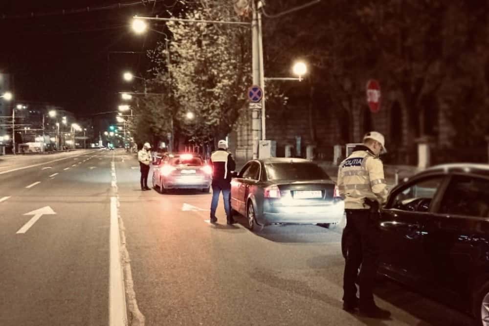 Patru șoferi băuți, depistați în trafic noaptea trecută, pe drumurile din Prahova