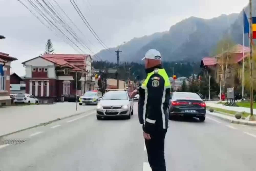 Polițiștii rutieri - la datorie pe DN1 și a doua zi de Paște, în zona Văii Prahovei