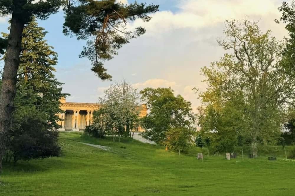 Unde poți petrece ziua de 1 Mai: la Domeniul Cantacuzino de la Florești!