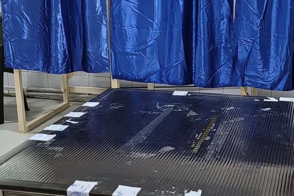 Valea Călugărească/ Un bărbat a rupt buletinul de vot și s-a ales cu dosar penal