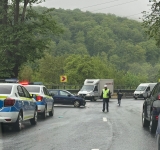 Accident pe DN1, în zona Posada, soldat cu doi răniți