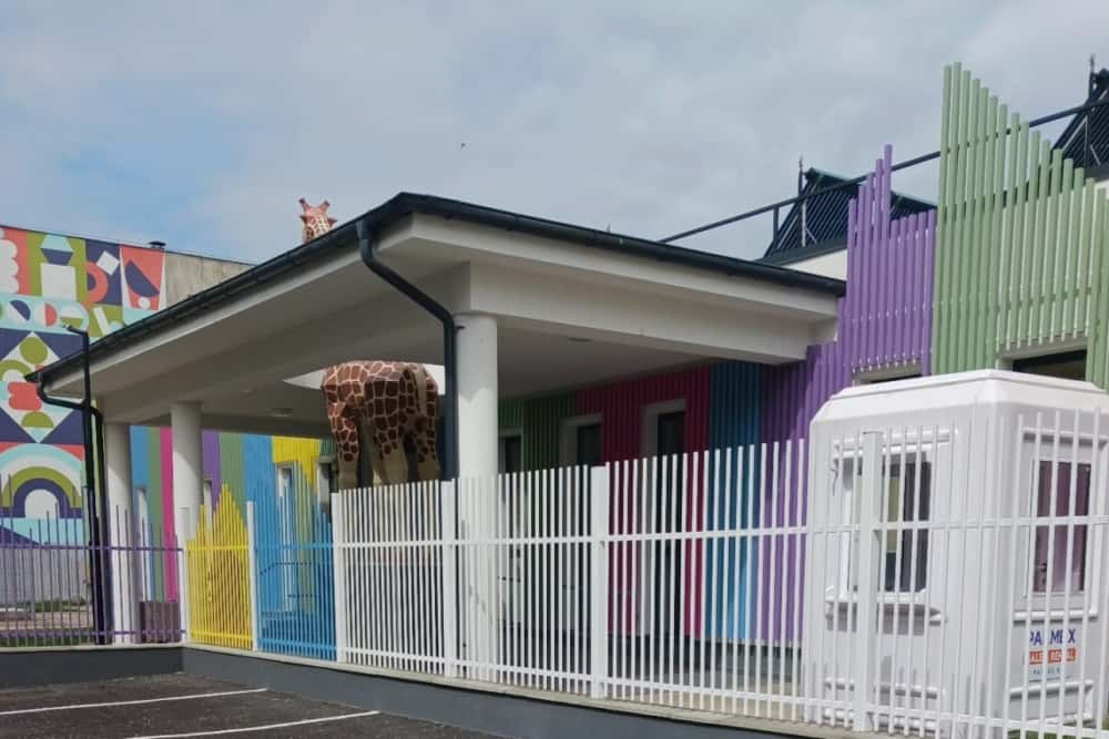 Când se deschide ”creșa cu girafă” din Ploiești, inaugurată la începutul anului? Ce spune viceprimarul Alexandru Săraru