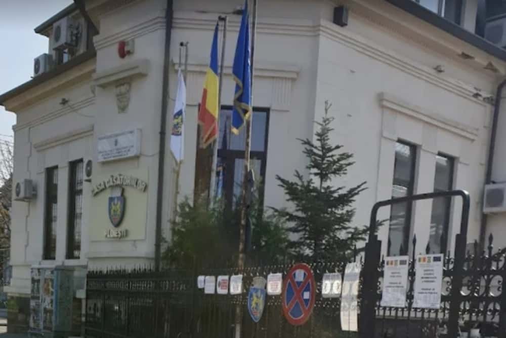 Program special la Serviciul de Evidență a Persoanelor Ploiești, în weekend