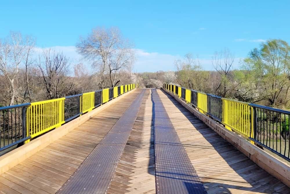 Șapte oferte pentru modernizarea podului de lemn dintre Gherghița și Drăgănești