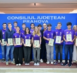 Ro2D2, echipa de robotică de la ”Mihai Viteazul”, premiată de Consiliul Județean