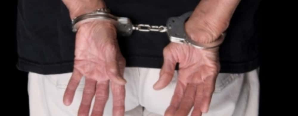 Un bătrân de 81 de ani, suspect în crima de la Balta Doamnei. Acesta și-ar fi înjunghiat mortal fiul