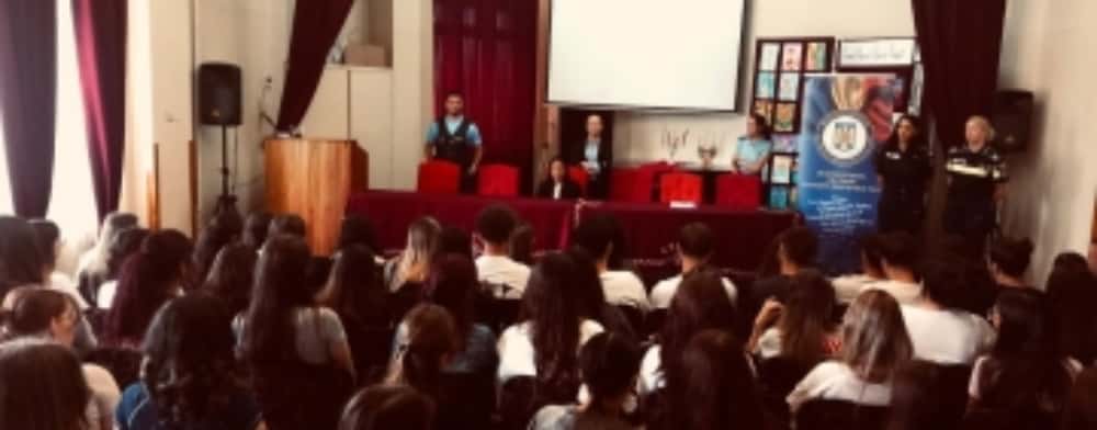 Sute de elevi prahoveni au participat, săptămâna trecută, la campania ”Școala în siguranță”