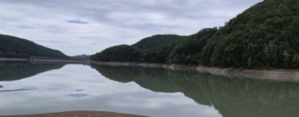 Cum arată lacul de acumulare de la Paltinu, după precipitațiile abundente din ultima perioadă