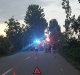Trei copii și un adult, răniți într-un accident produs la ieșirea din Brazi spre Pisculești