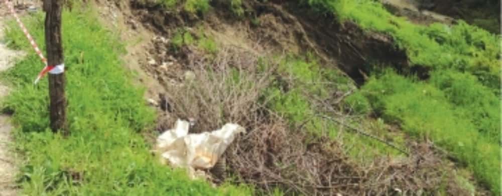 Alunecare de teren la Breaza. Șase gospodării în pericol