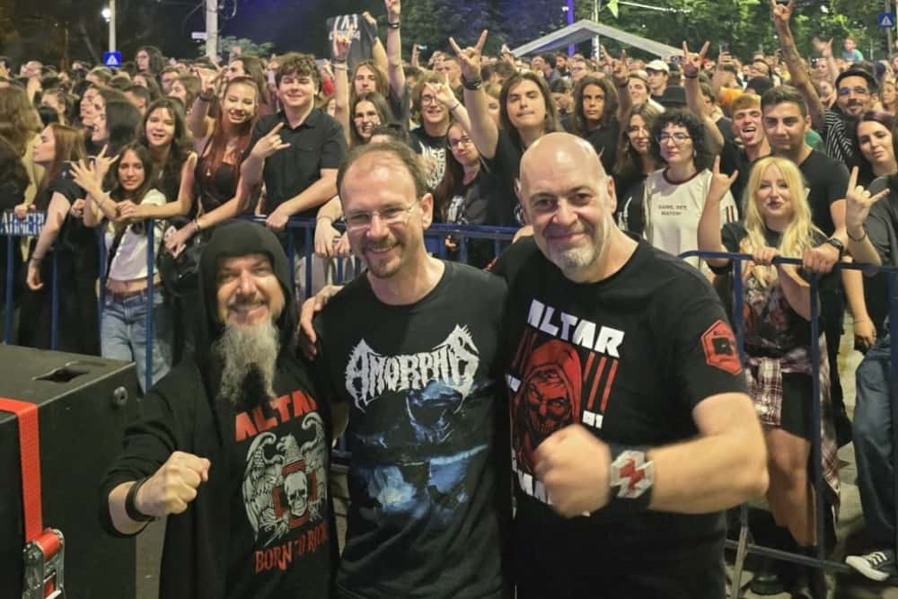 Acum putem reveni la probleme serioase, precum invazia de căpușe, țânțari, gropi din asfalt?