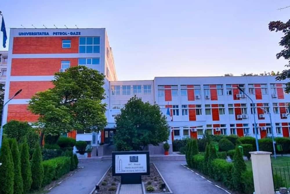 Universitatea Petrol-Gaze din Ploiești răsplătește excelența: Cazare gratuită pentru candidații admiși cu media peste 9.50