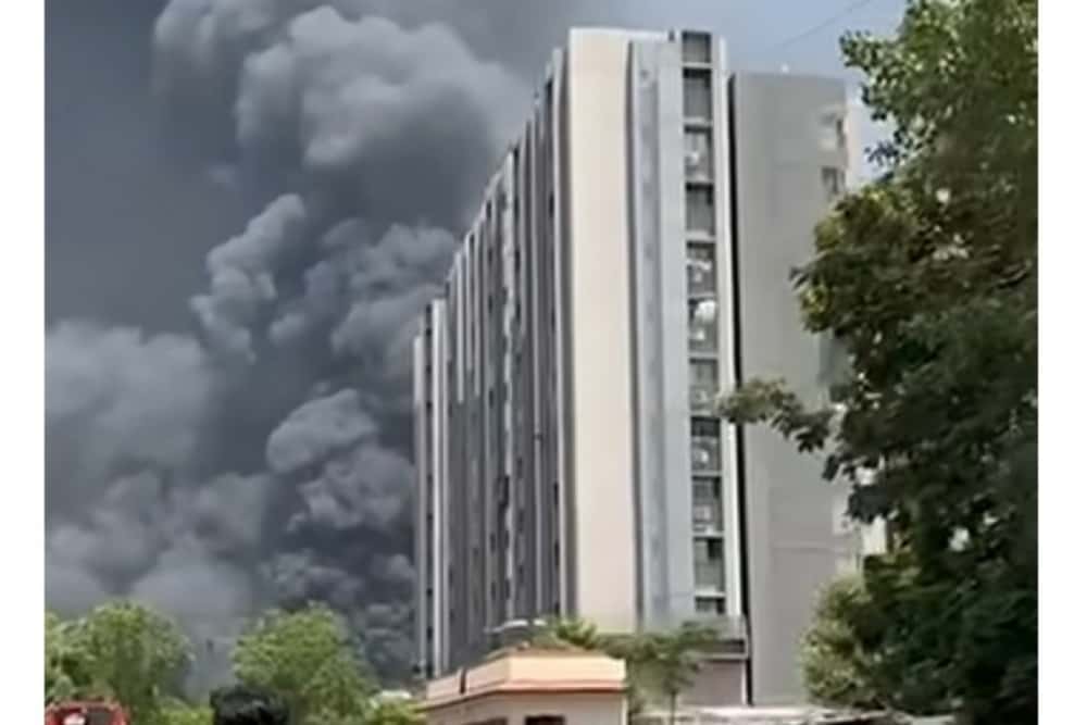 Tragedie de proporții: un avion cu 242 de persoane la bord s-a prăbușit