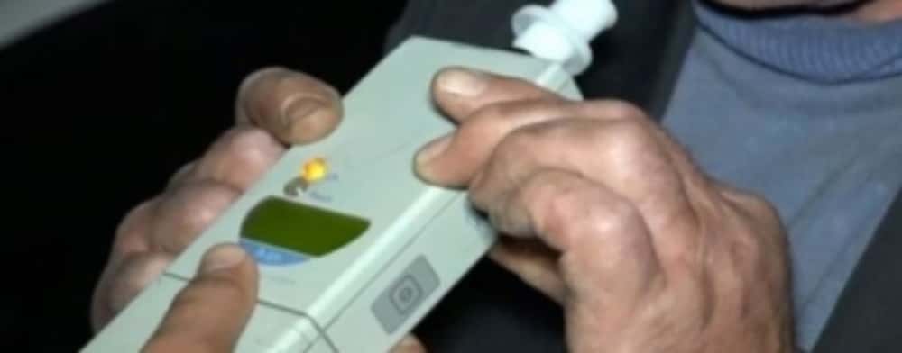 Ploieștean prins beat la volan și cu permisul suspendat. Acesta a fost oprit în trafic, pe o stradă din Corlătești