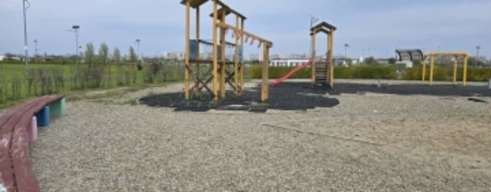 O companie privată se implică în amenajarea de locuri de joacă în Ploiești, inclusiv în Parcul Municipal Vest