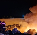 Amendă de 50.000 de lei, în urma incendiului de la groapa de gunoi din Băicoi