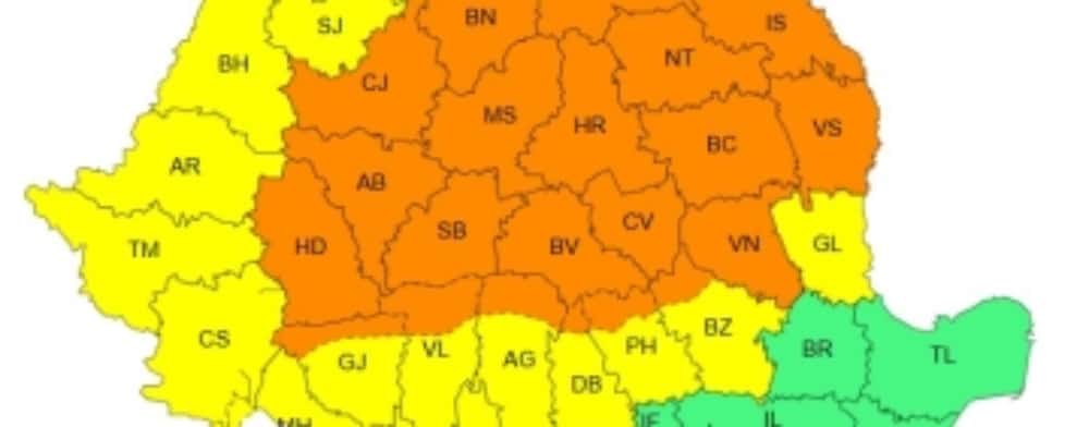 După caniculă - vijelii! Prahova, sub Cod Galben și Cod Portocaliu de instabilitate atmosferică
