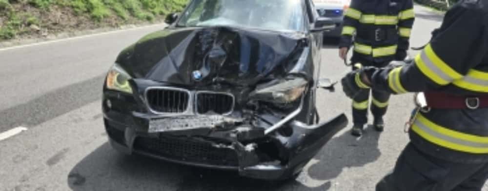 Două autoturisme au fost implicate într-un accident pe DN1, la Comarnic