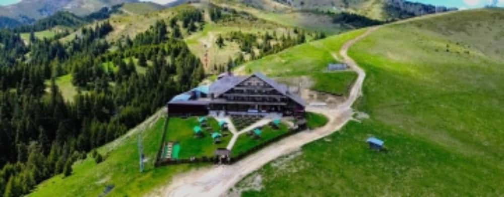 În Masivul Ciucaș se amenajează primul traseu montan pentru nevăzători