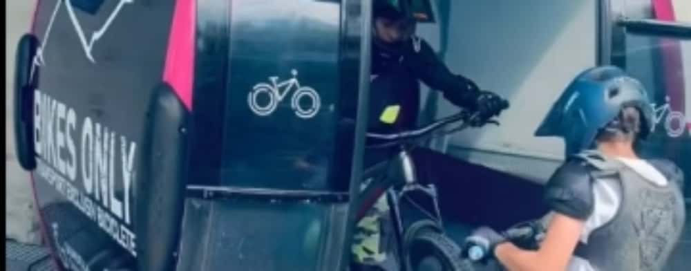 Gondole rezervate pentru bicicliști, la Sinaia!