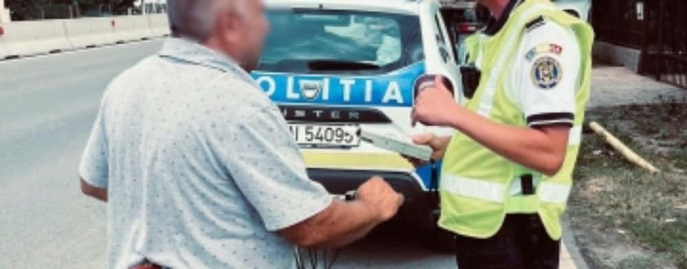 În ultimii 5 ani, pe drumurile din Prahova au murit aproape 100 de persoane din cauza indisciplinei pietonilor sau a bicicliștilor