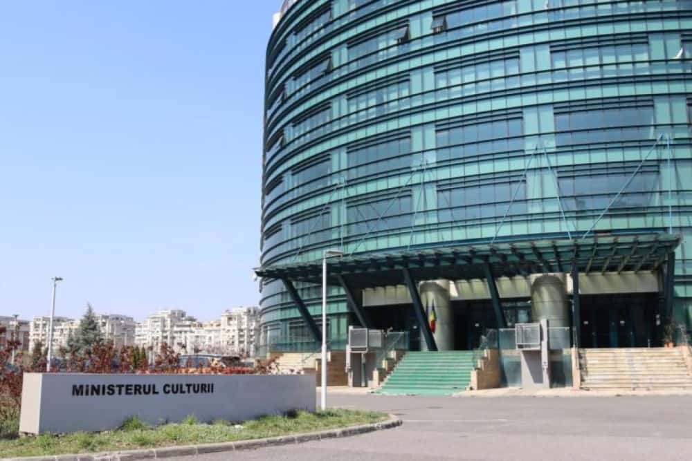 Curtea de Conturi: Mai mult de jumătate din bunurile culturale mobile deținute de Ministerul Culturii au o valoare contabilă mai mică sau egală cu 10 lei!