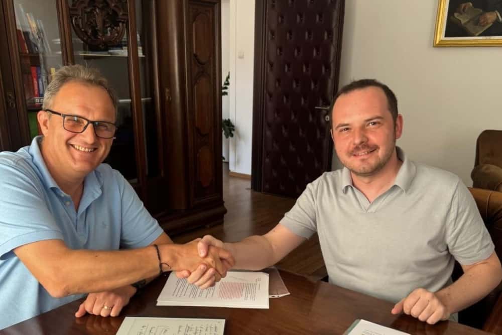 Ministrul Sănătății și președintele CJ Prahova discută noi investiții pentru sistemul medical județean, chiar și într-o zi de duminică