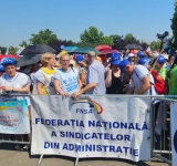 Sindicaliștii din administrație: ”De sinecuri când vă ocupați, domnule premier Ilie Bolojan?”